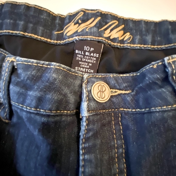 Bill Blass Boot Cut Jeans - Picture 4 of 5